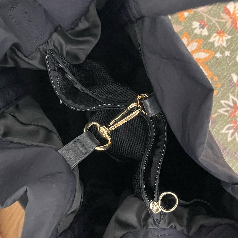 NWOT LULULEMON Principal Large Bag 30L - Picture 13 of 13